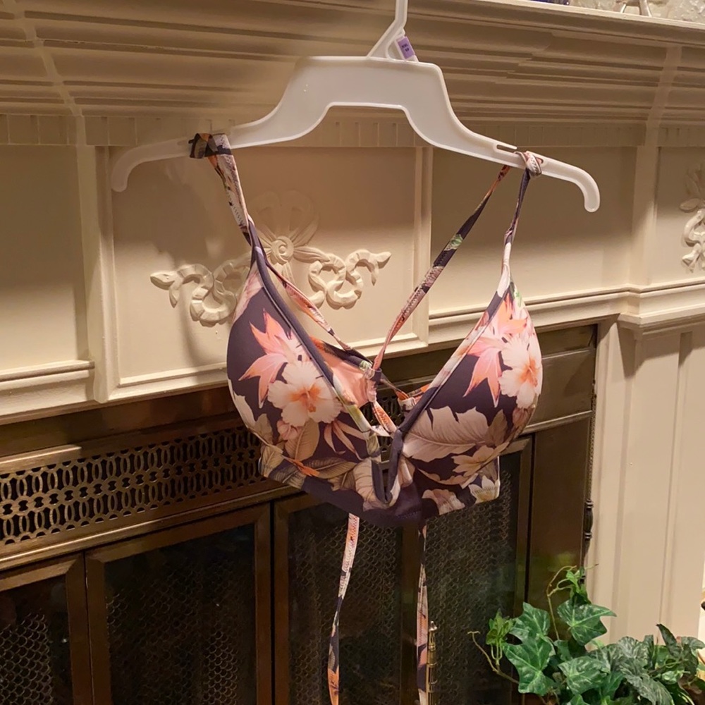 Bra - Picture 2 of 5